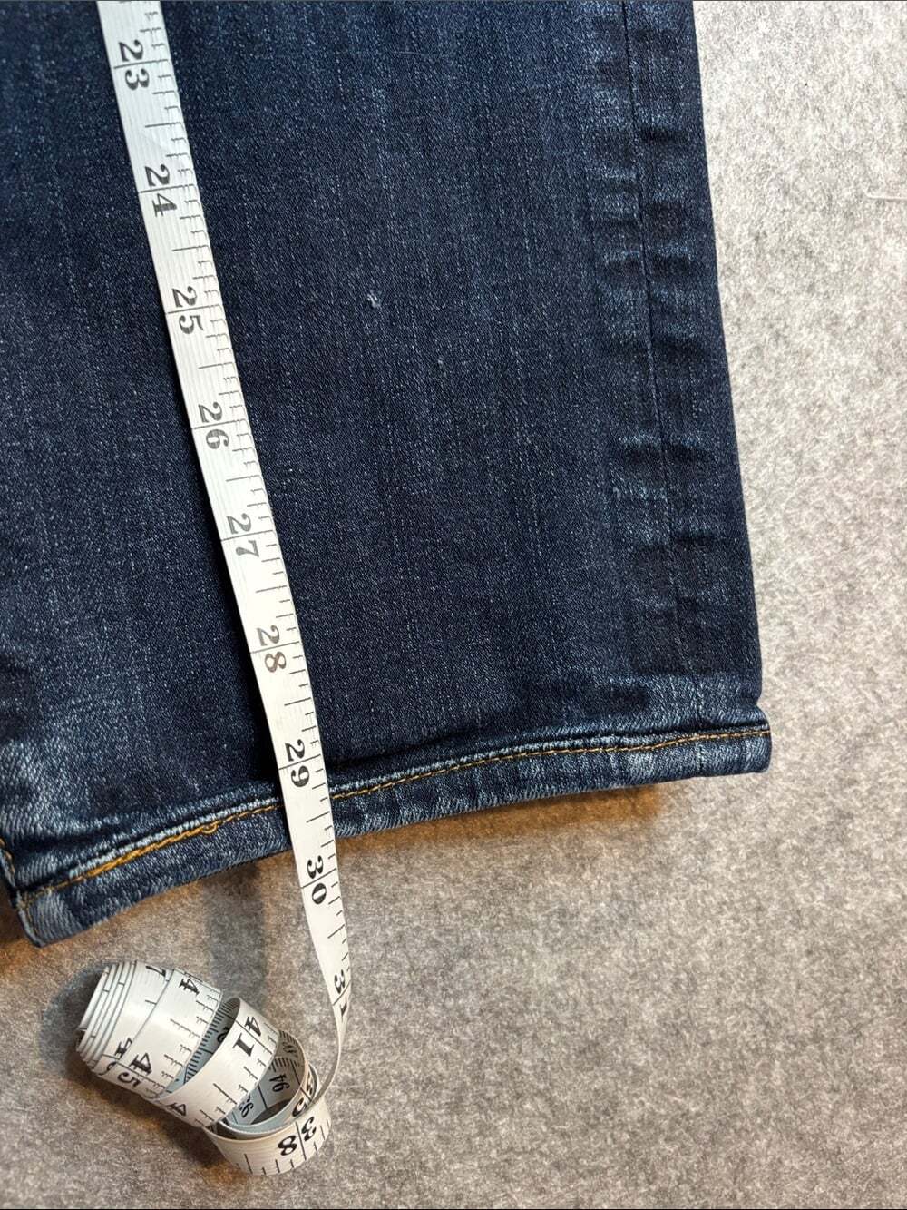 AG The Graduate Tailored Leg Men’s Jeans | 32x30 👖 - Picture 8 of 10